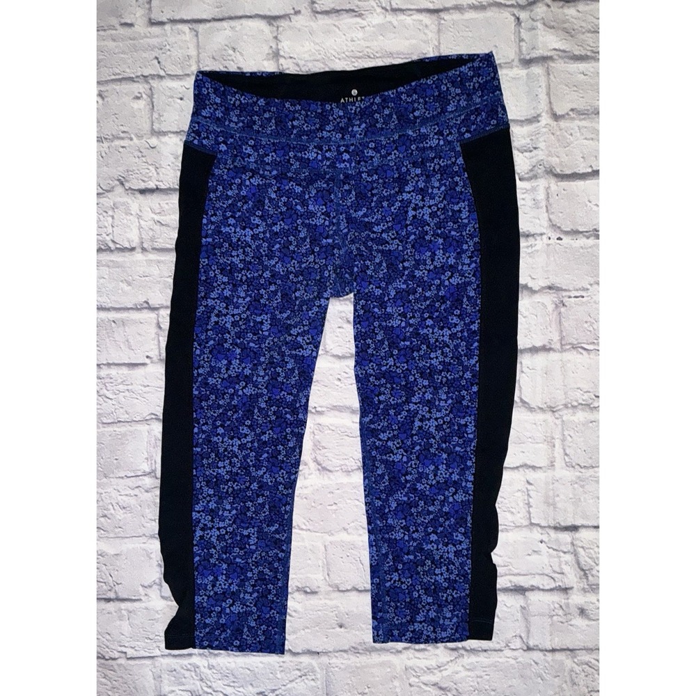 Athleta‎ black floral ditsy striped crop legging, Medium